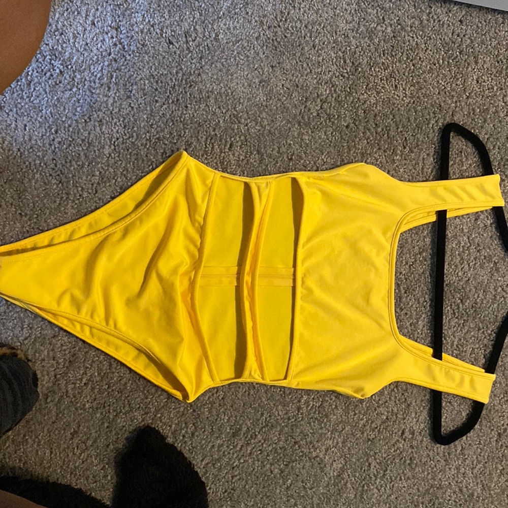 Never worn yellow cutout bodysuit!